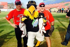 Kevin-and-Kenny-with-mascot